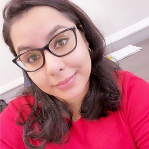 Meet your Posher, Mariely